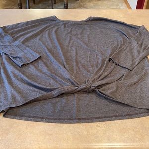 Women’s Umgee shirt size small